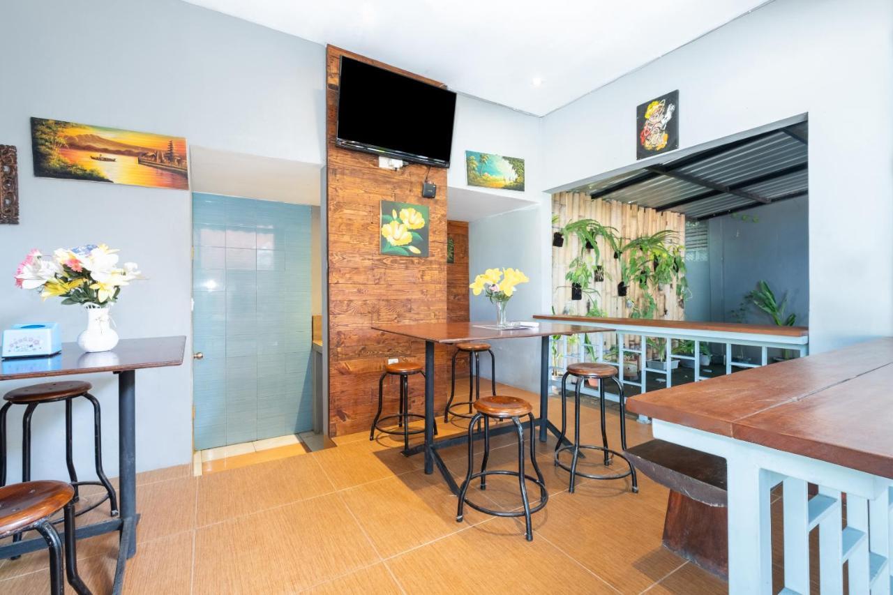 Oyo 3775 Ketut Inn Pesanggaran エクステリア 写真