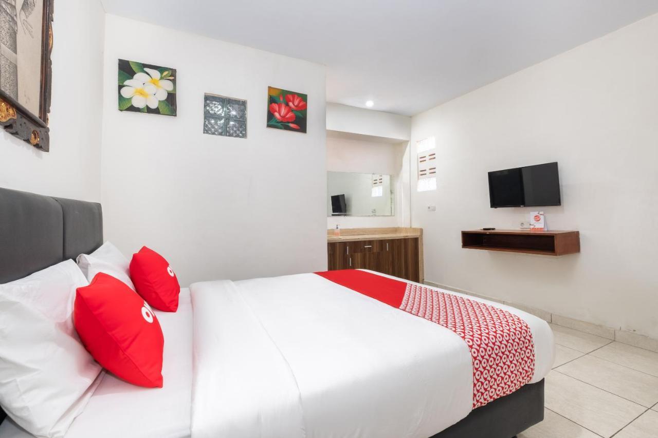 Oyo 3775 Ketut Inn Pesanggaran エクステリア 写真