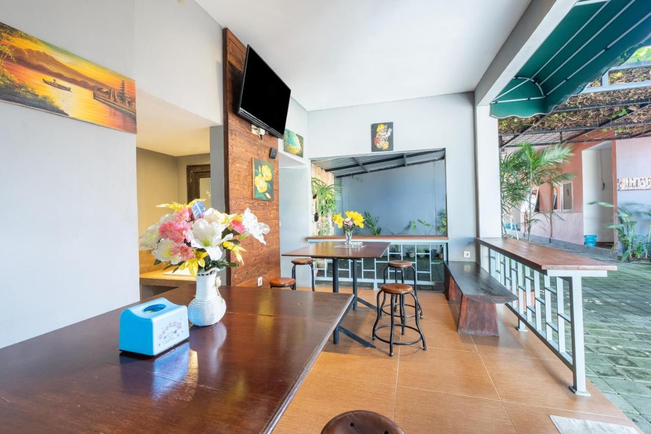 Oyo 3775 Ketut Inn Pesanggaran エクステリア 写真